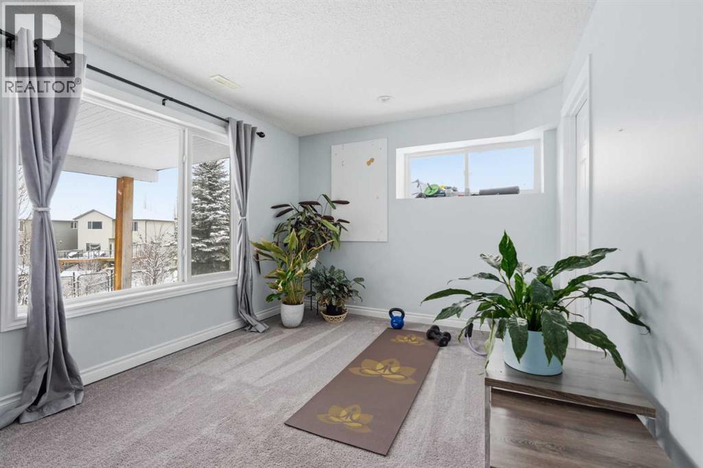 99 Sunset View, Cochrane, Alberta  T4C 0E8 - Photo 33 - A2297999