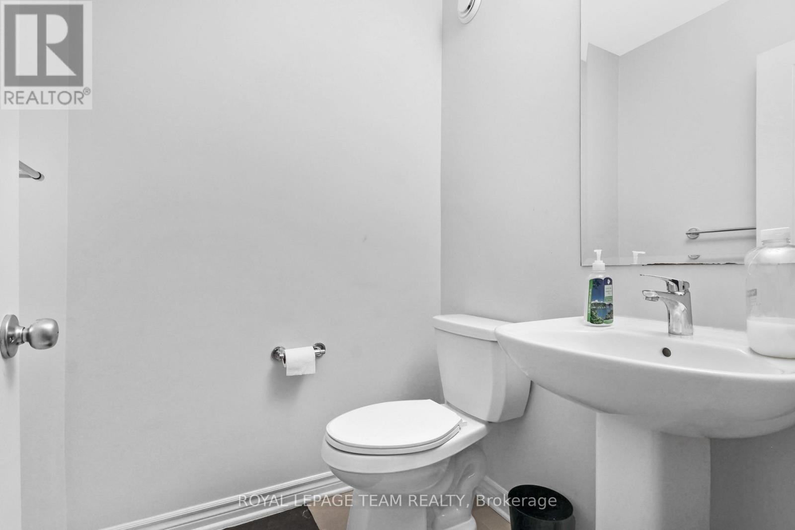 310 Kanashtage Terrace, Ottawa, Ontario  K4A 5J9 - Photo 4 - X12945922