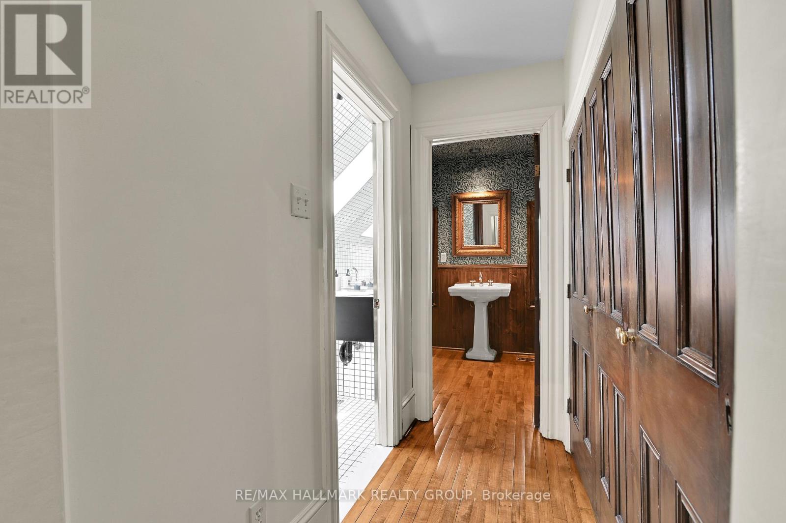 189 Mackay Street, Ottawa, Ontario  K1M 2B5 - Photo 13 - X12945946