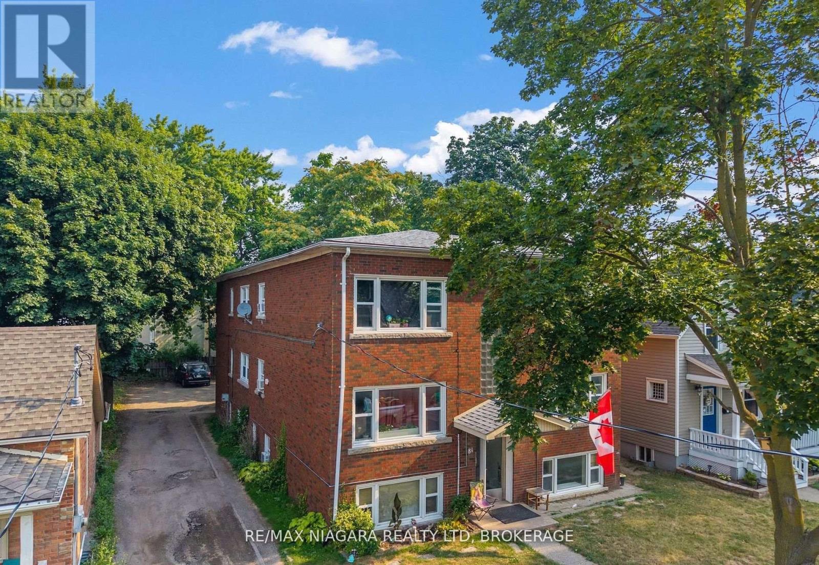 5 - 81 Maple Street, St. Catharines, Ontario  L2R 2B1 - Photo 2 - X12945882