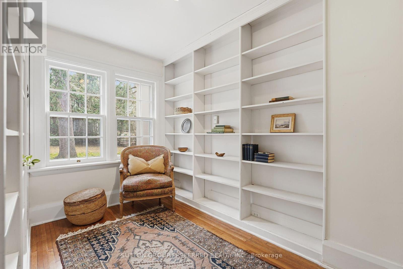 119 Base Line Road E, London South, Ontario  N6C 2N6 - Photo 21 - X12944058