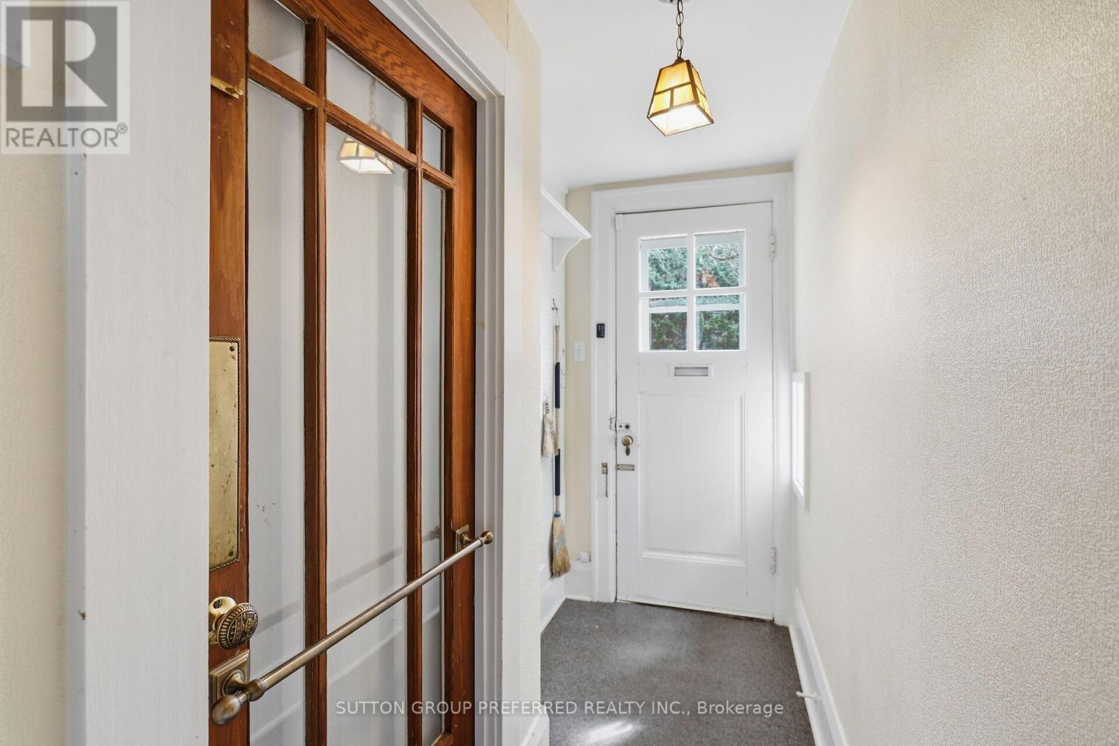 119 Base Line Road E, London South, Ontario  N6C 2N6 - Photo 41 - X12944058