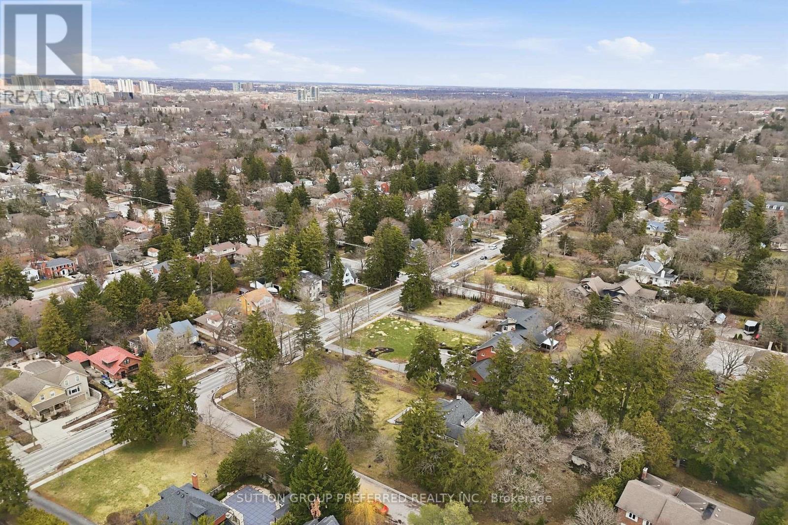 119 Base Line Road E, London South, Ontario  N6C 2N6 - Photo 47 - X12944058