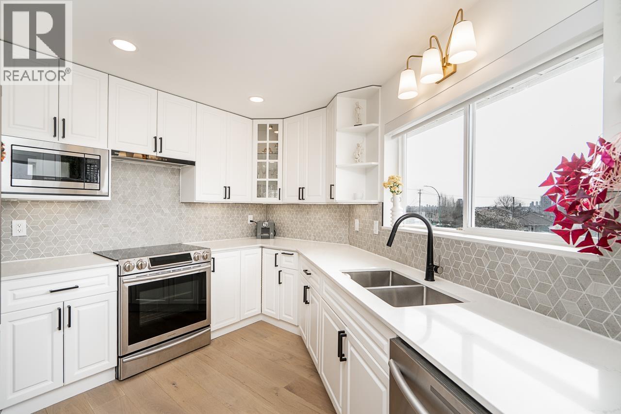 397 Delta Avenue, Burnaby, British Columbia  V5B 3C7 - Photo 10 - R3105891