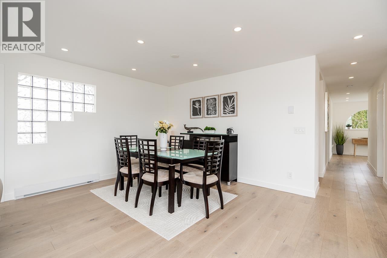 397 Delta Avenue, Burnaby, British Columbia  V5B 3C7 - Photo 8 - R3105891