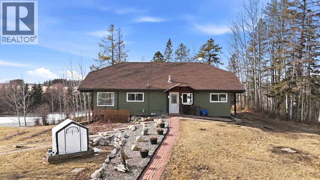 71034 A And B Township Road 38-1, Rural Clearwater County, Alberta  T4T 2A3 - Photo 2 - A2296717