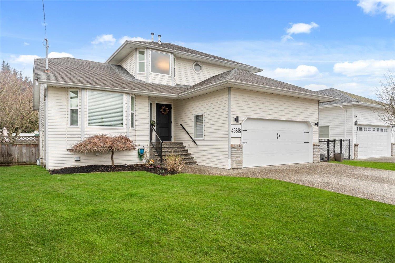 45818 Thomas Road, Vedder Crossing, Chilliwack, British Columbia  V2R 3W9 - Photo 1 - R3095928