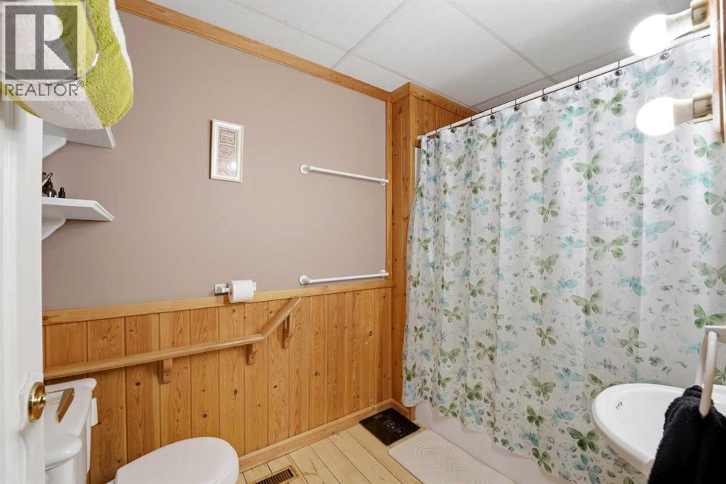 71034 A And B Township Road 38-1, Rural Clearwater County, Alberta  T4T 2A3 - Photo 28 - A2296717