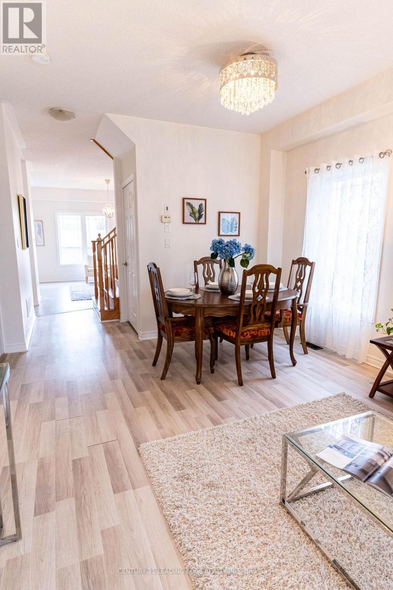 27 Mantz Crescent, Whitby, Ontario  L1R 0L3 - Photo 16 - E12936226