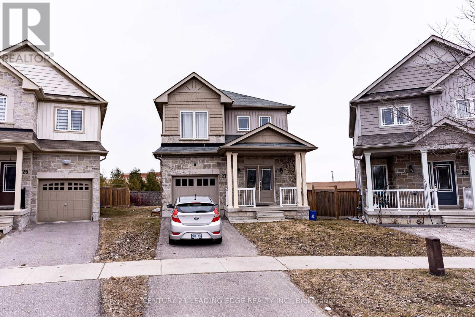 27 Mantz Crescent, Whitby, Ontario  L1R 0L3 - Photo 2 - E12936226