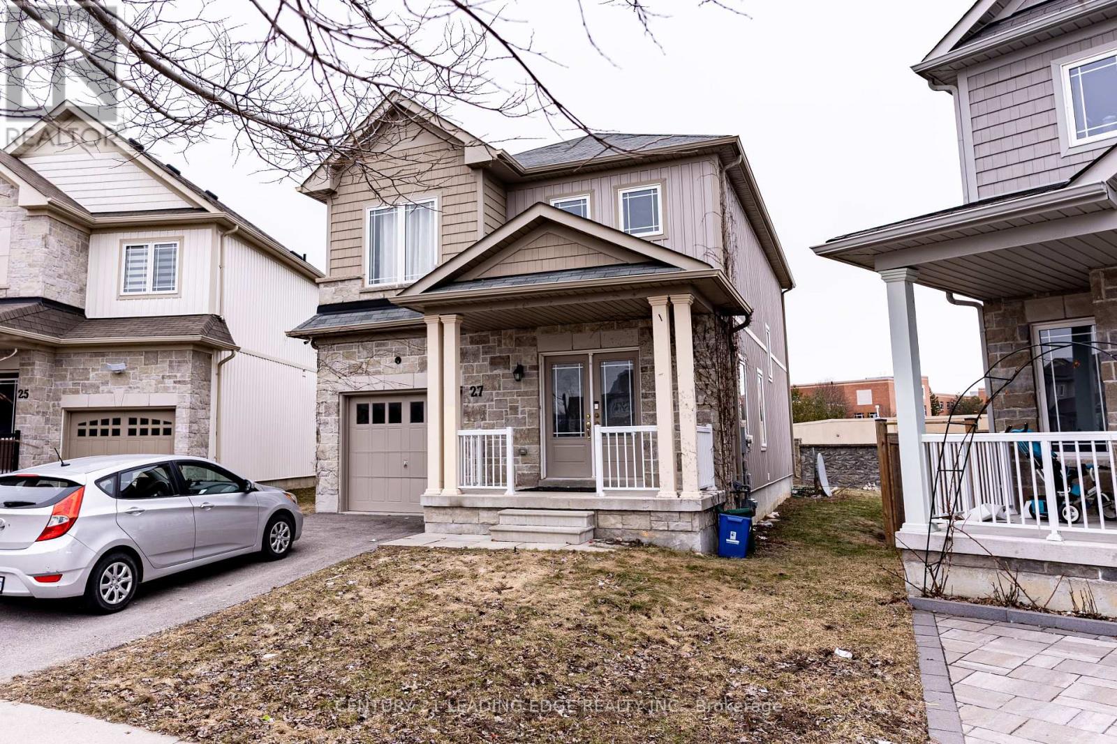 27 Mantz Crescent, Whitby, Ontario  L1R 0L3 - Photo 3 - E12936226