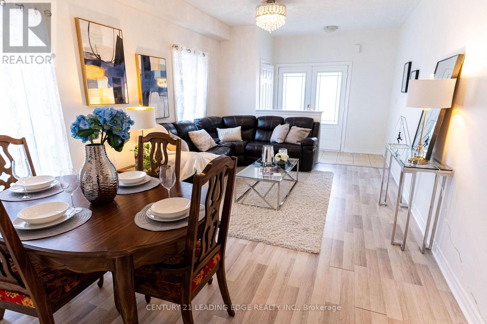 27 Mantz Crescent, Whitby, Ontario  L1R 0L3 - Photo 7 - E12936226