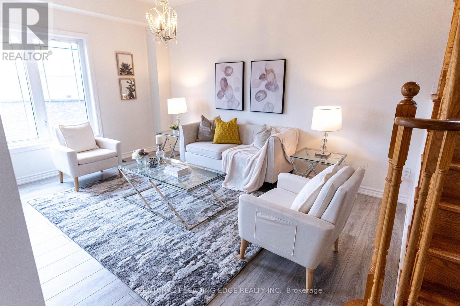 27 Mantz Crescent, Whitby, Ontario  L1R 0L3 - Photo 9 - E12936226