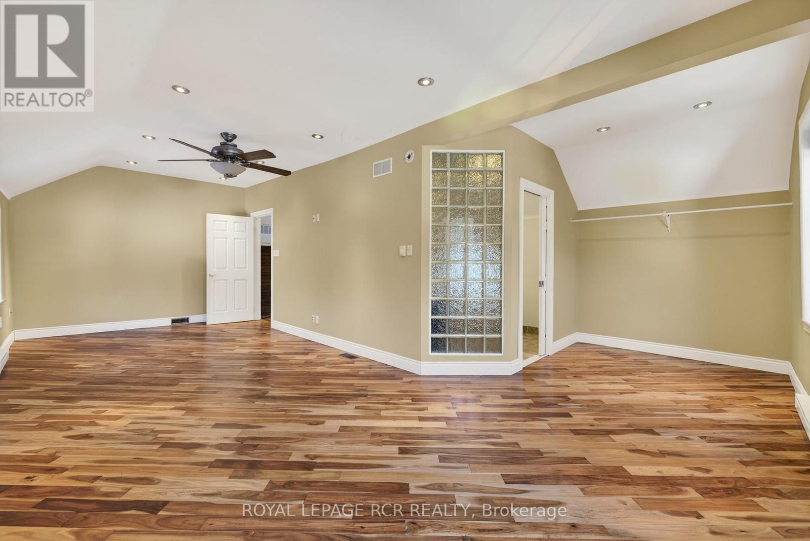 815 Forks Of The Credit Road, Caledon, Ontario  L7K 0E7 - Photo 23 - W12750726