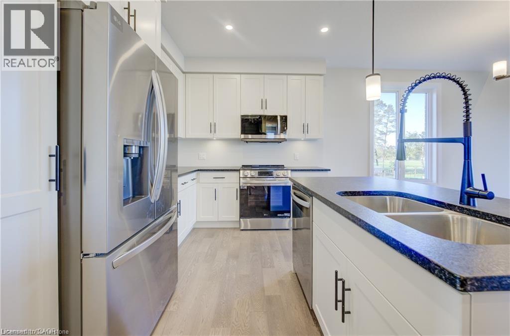 113 Bean Street, Harriston, Ontario  N0G 1Z0 - Photo 10 - 40720647