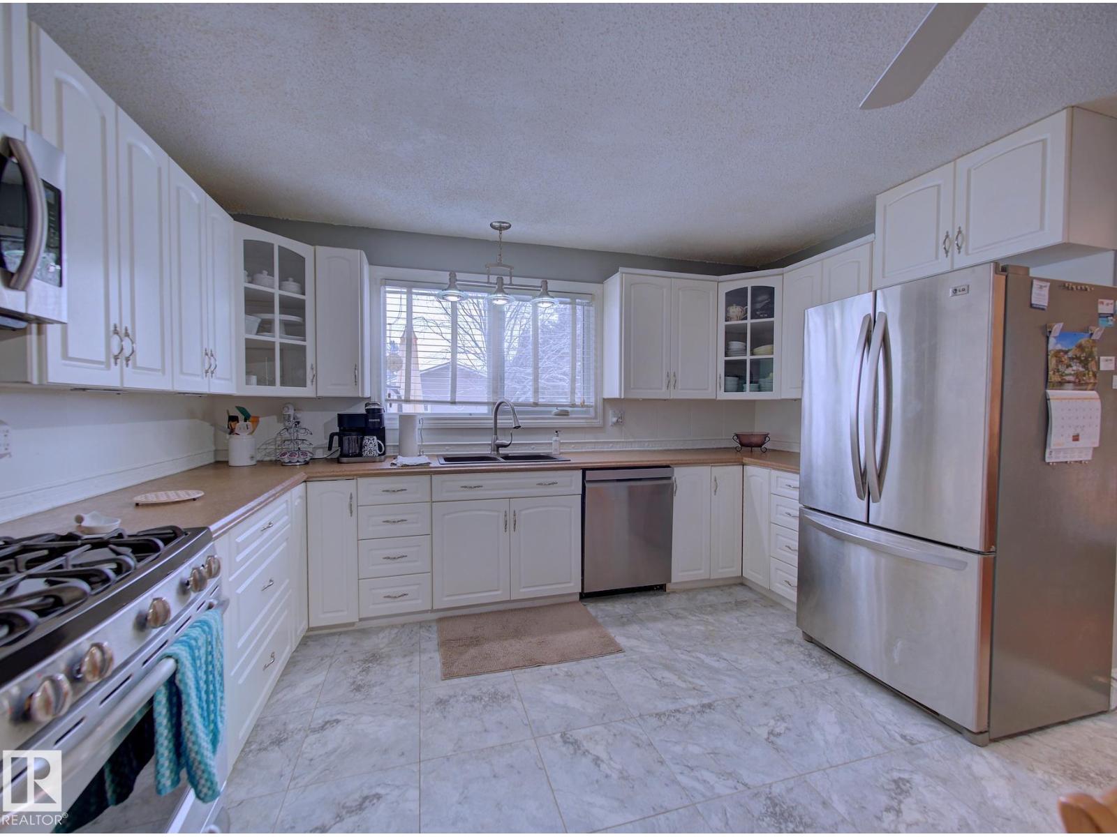 5308 52 Av, Bruderheim, Alberta  T0B 0S0 - Photo 10 - E4480077