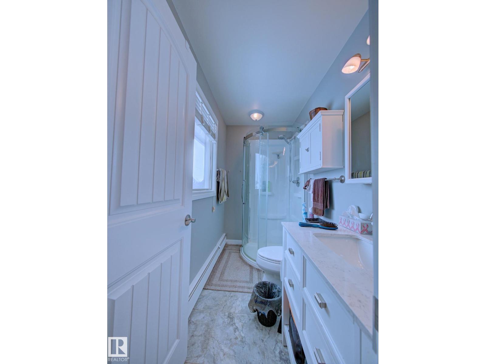 5308 52 Av, Bruderheim, Alberta  T0B 0S0 - Photo 34 - E4480077