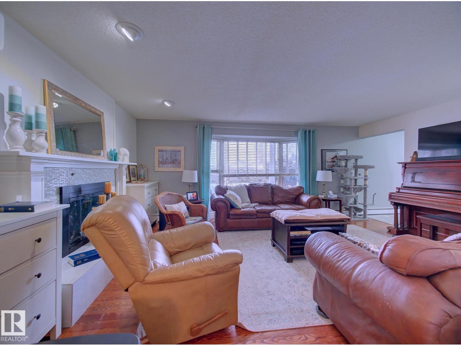 5308 52 Av, Bruderheim, Alberta  T0B 0S0 - Photo 4 - E4480077