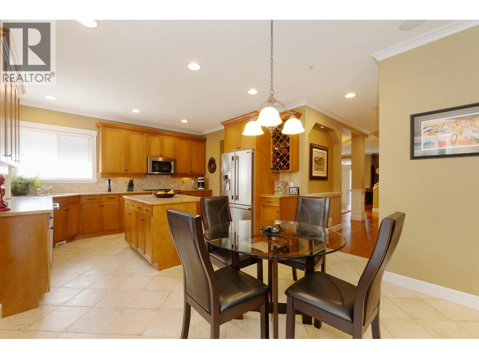 11240 Blaney Way, Pitt Meadows, British Columbia  V3Y 2V3 - Photo 11 - R3104870