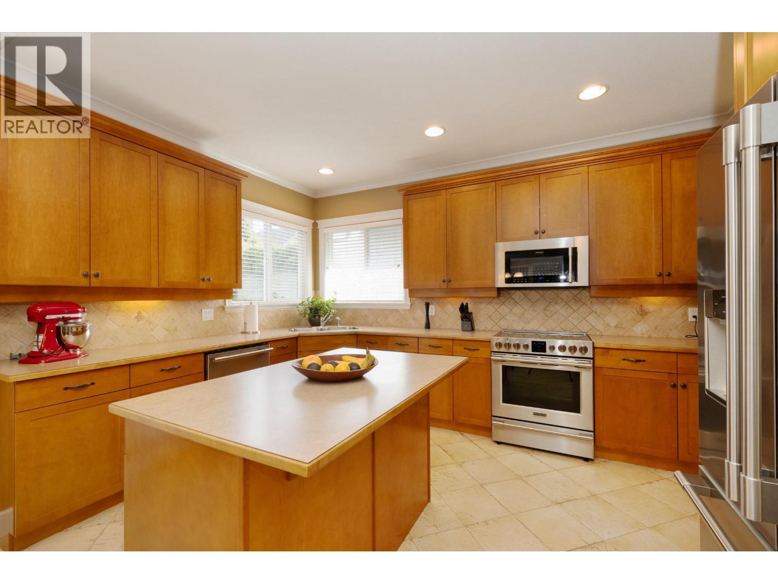 11240 Blaney Way, Pitt Meadows, British Columbia  V3Y 2V3 - Photo 7 - R3104870