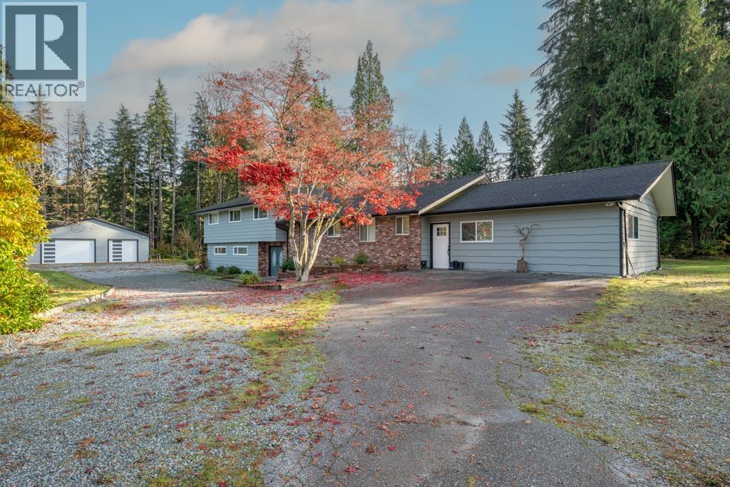 25908 124 Avenue, Maple Ridge, British Columbia  V4R 1B8 - Photo 1 - R3103325