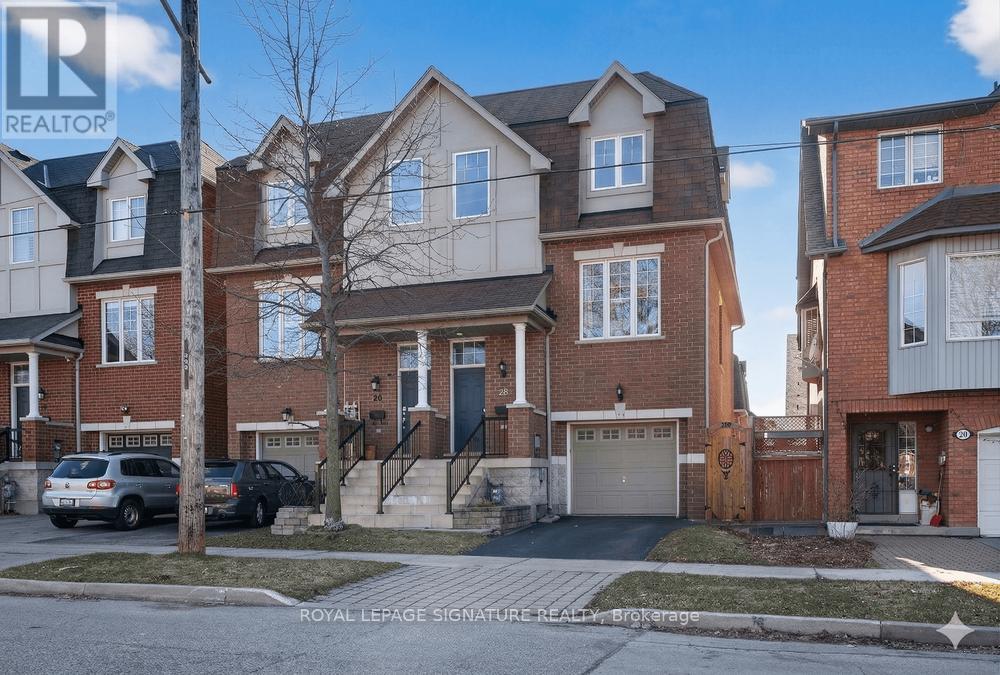 28 TISDALE AVENUE, Toronto, Ontario