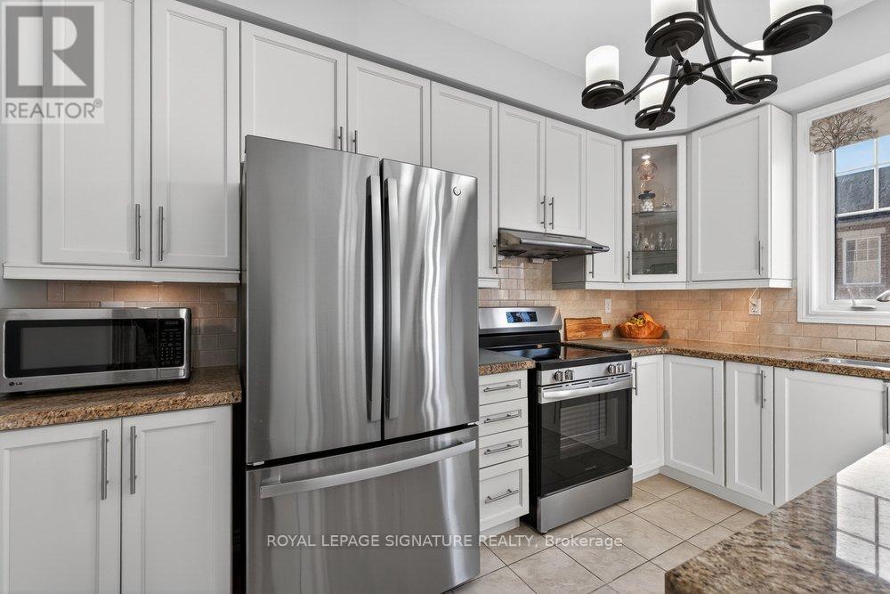 28 Tisdale Avenue, Toronto, Ontario  M4A 1Y5 - Photo 13 - C12945910