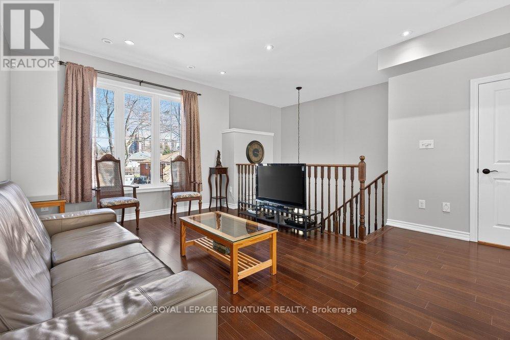 28 Tisdale Avenue, Toronto, Ontario  M4A 1Y5 - Photo 3 - C12945910