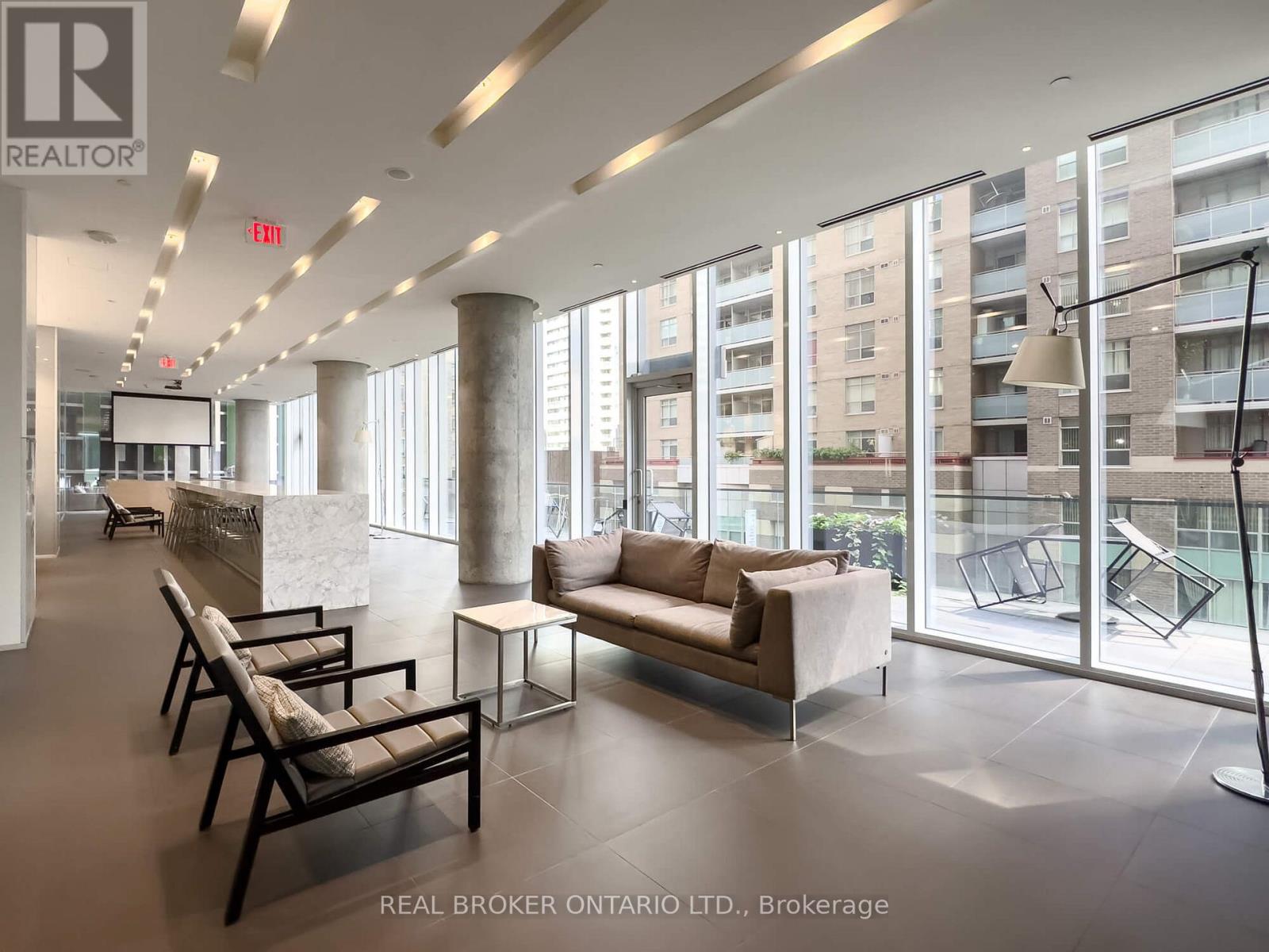 401 - 15 Grenville Street, Toronto, Ontario  M4Y 0B9 - Photo 19 - C12945948