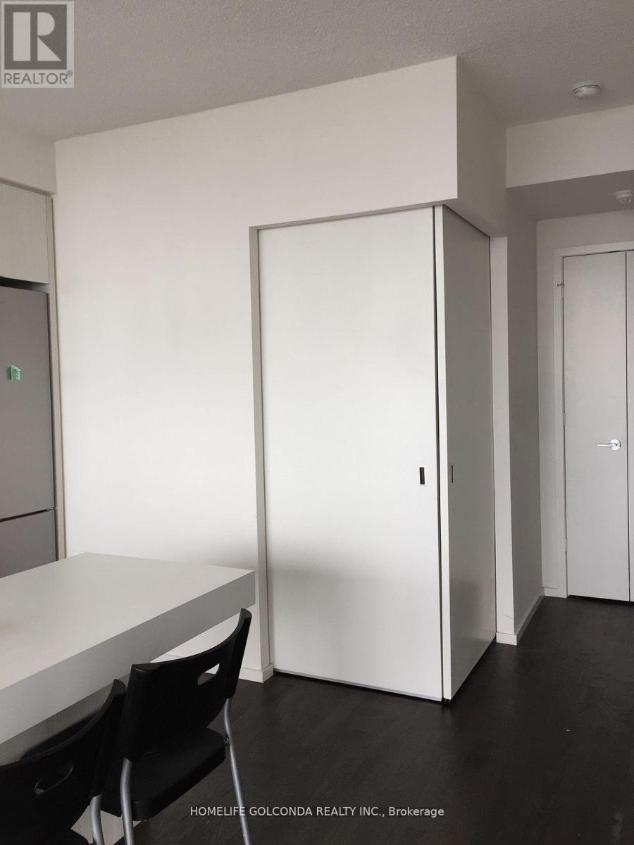 3903 - 101 Charles Street E, Toronto, Ontario  M4Y 1V2 - Photo 5 - C12945988