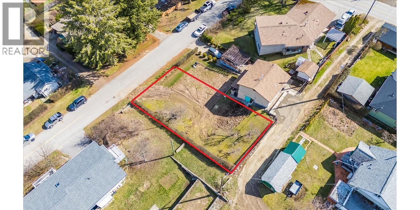 Lot 1 6th Avenue, Castlegar, British Columbia  V1N 2C6 - Photo 4 - 10381273