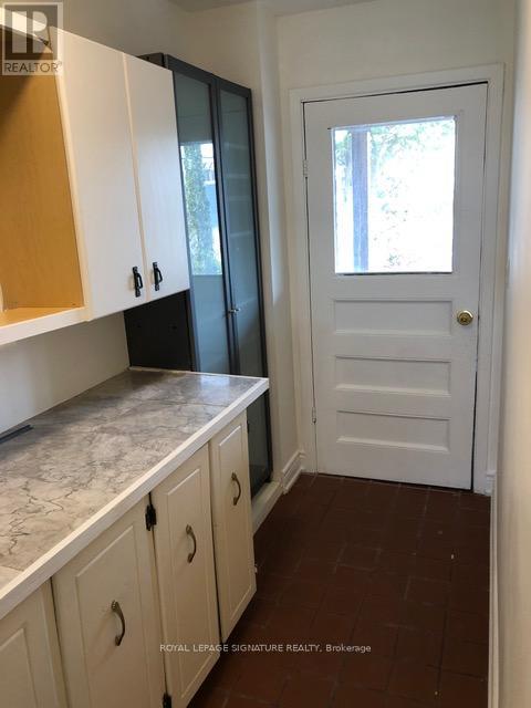 Main - 20 Kew Beach Avenue, Toronto, Ontario  M4L 1B7 - Photo 11 - E12945870