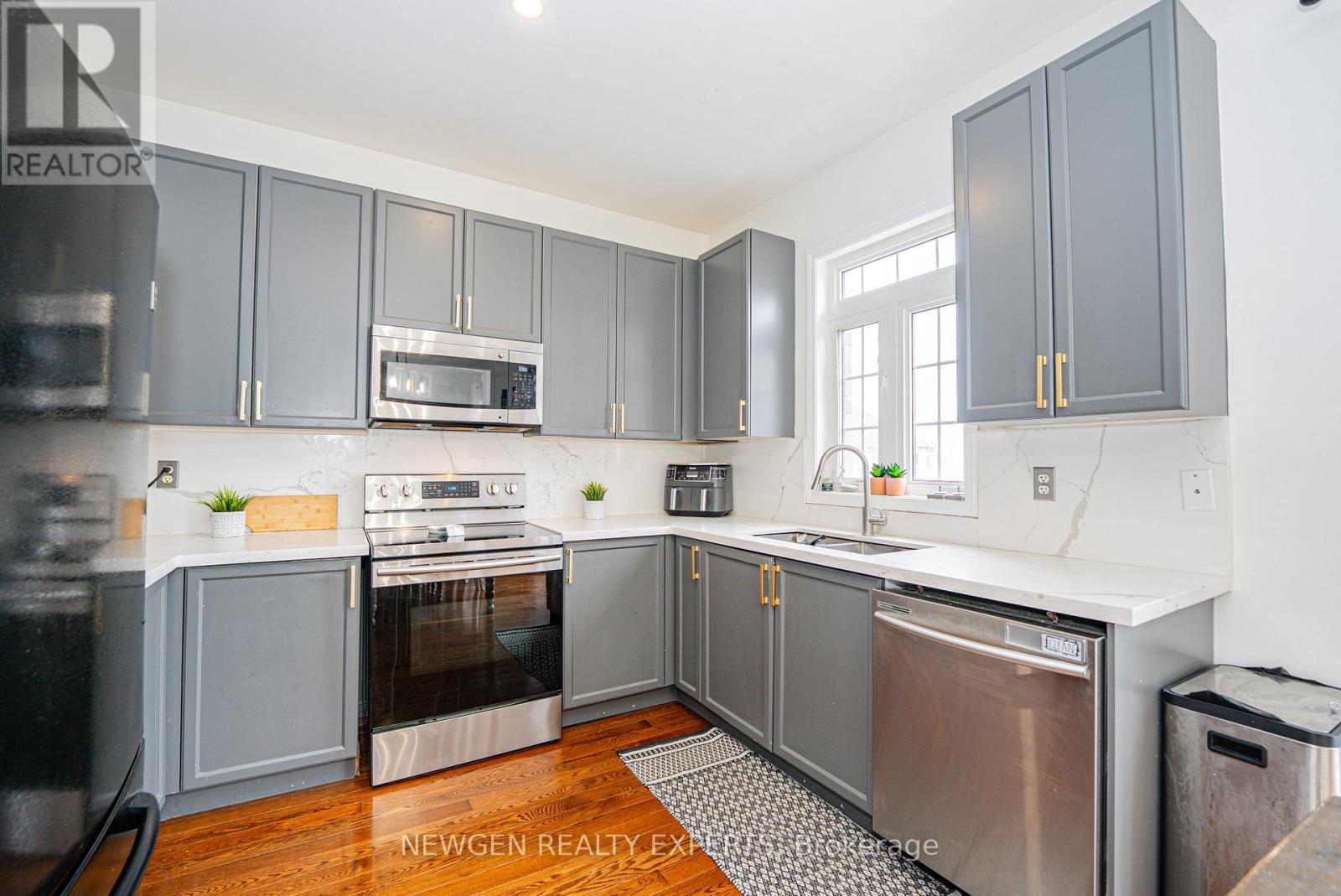 804 Ormond Drive, Oshawa, Ontario  L1K 3B6 - Photo 15 - E12945920