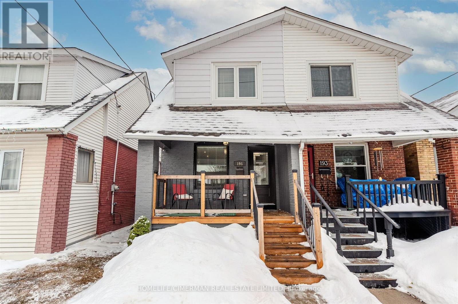 195 Torrens Avenue, Toronto, Ontario  M4J 2P6 - Photo 1 - E12945934