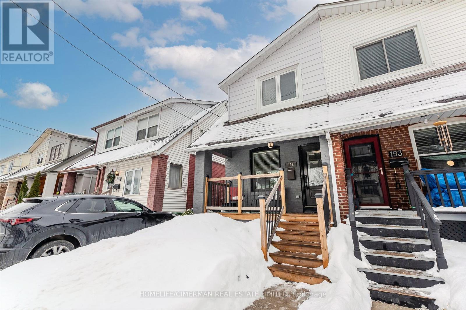 195 Torrens Avenue, Toronto, Ontario  M4J 2P6 - Photo 2 - E12945934