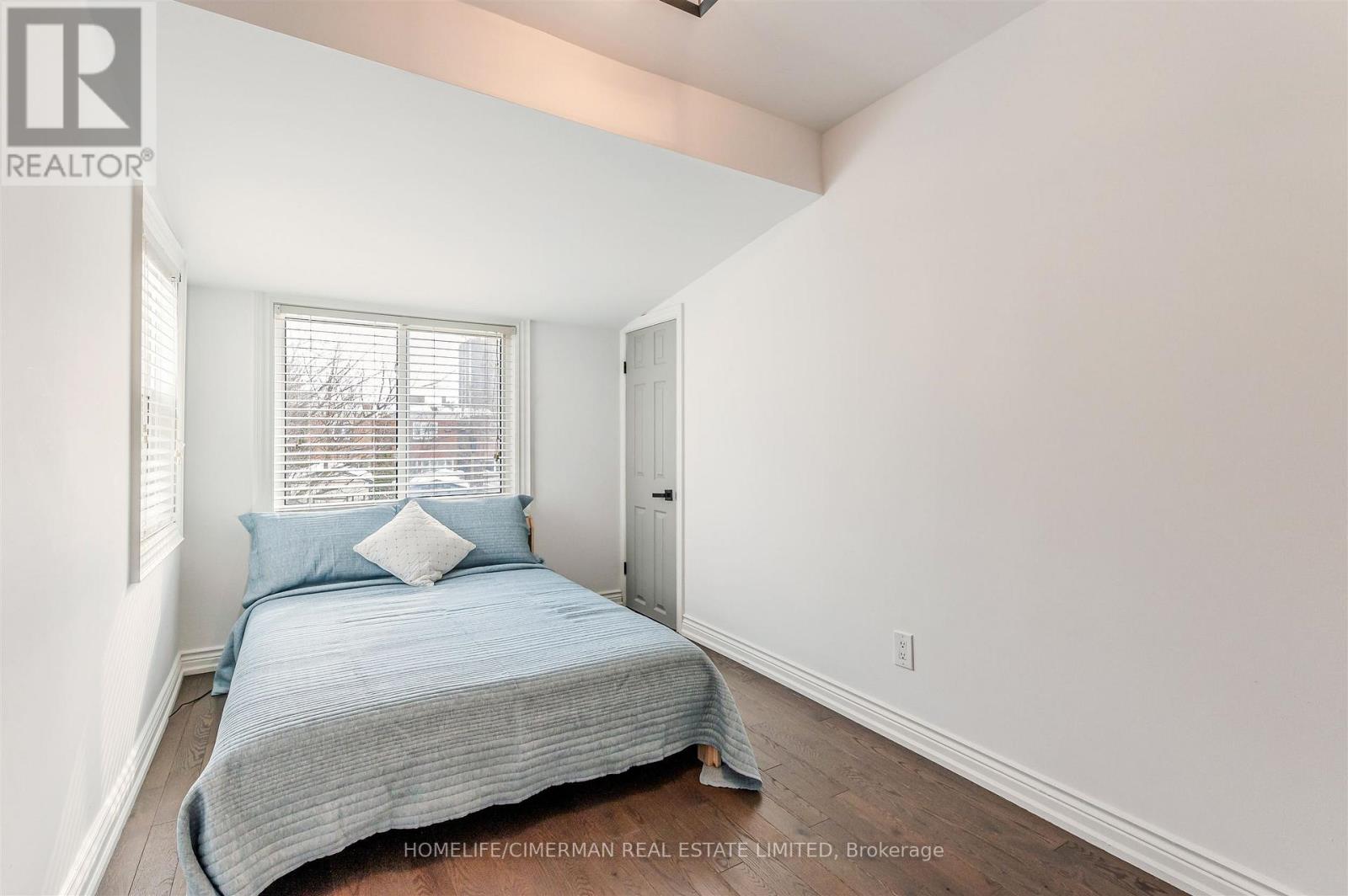 195 Torrens Avenue, Toronto, Ontario  M4J 2P6 - Photo 26 - E12945934