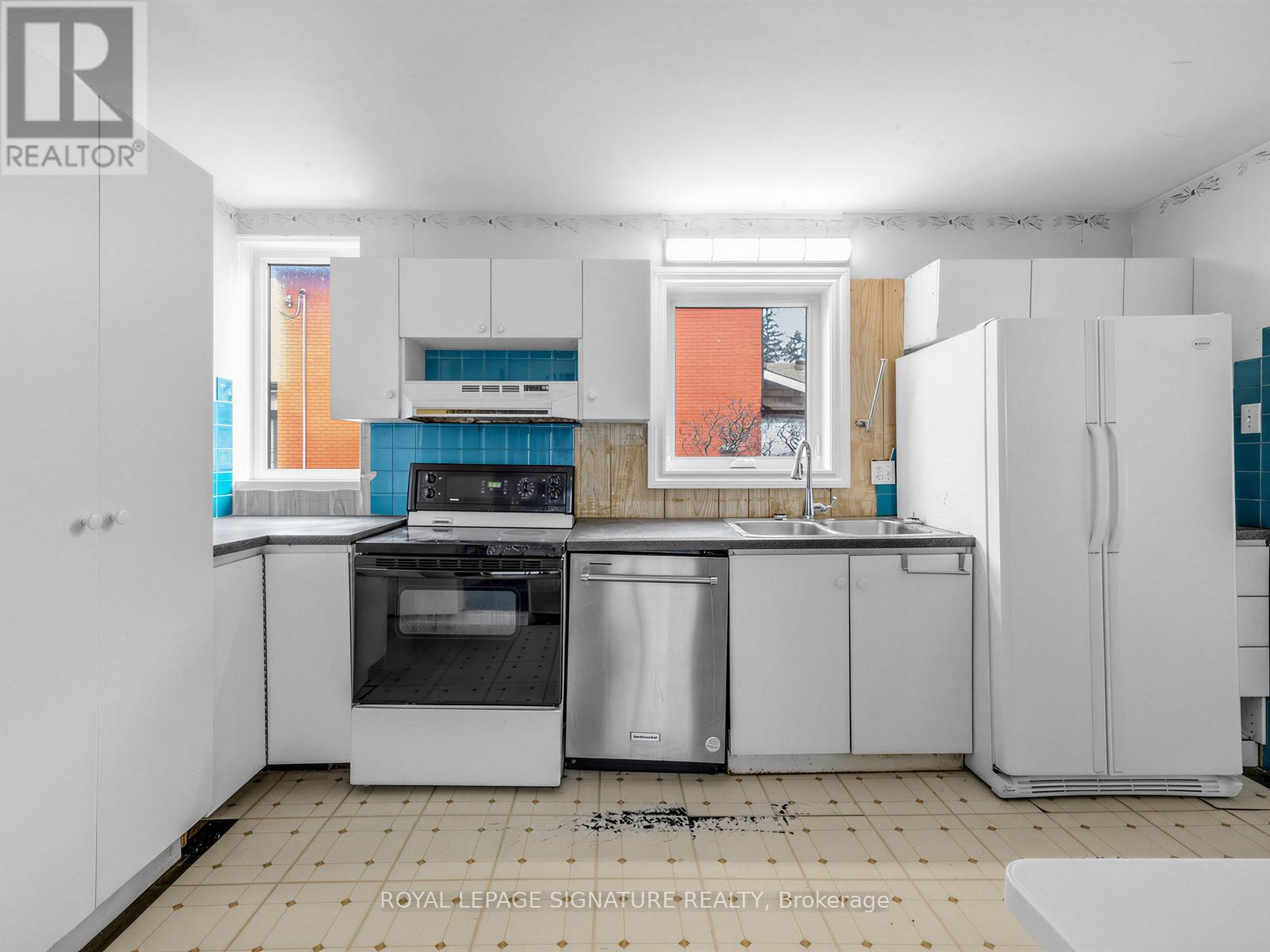 151 Burk Street, Oshawa, Ontario  L1J 4C2 - Photo 12 - E12945974