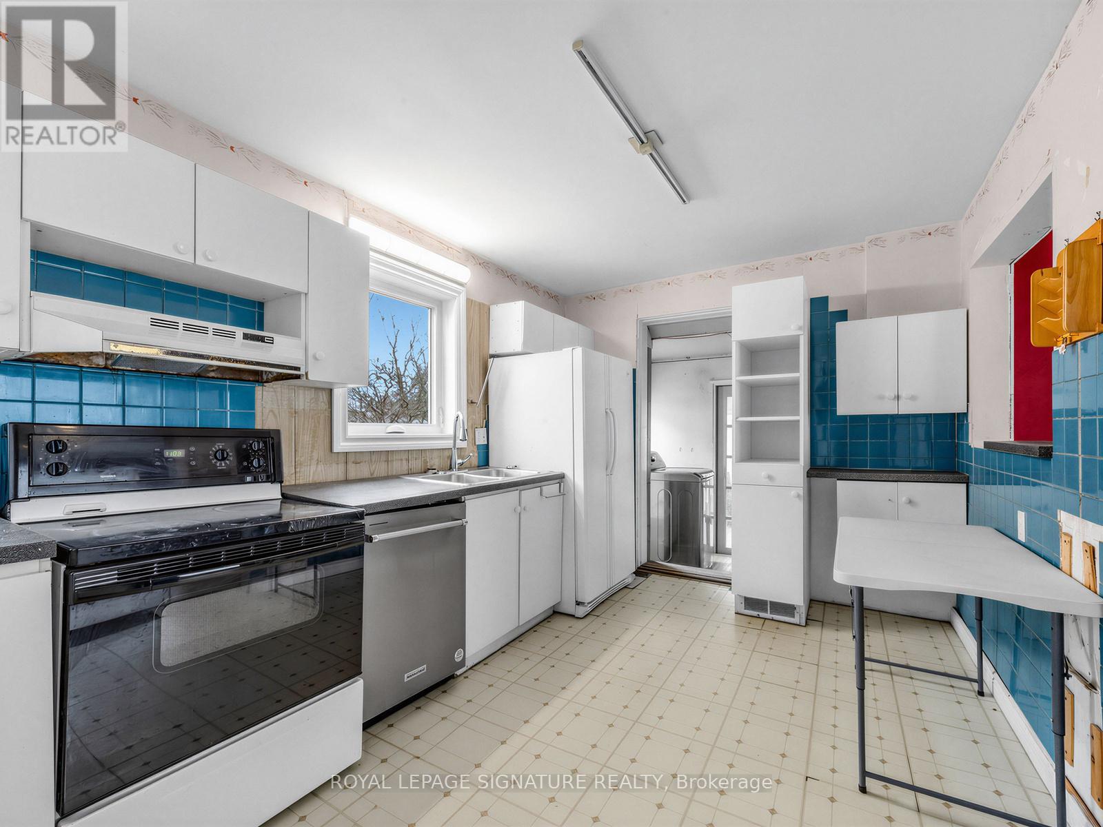 151 Burk Street, Oshawa, Ontario  L1J 4C2 - Photo 13 - E12945974