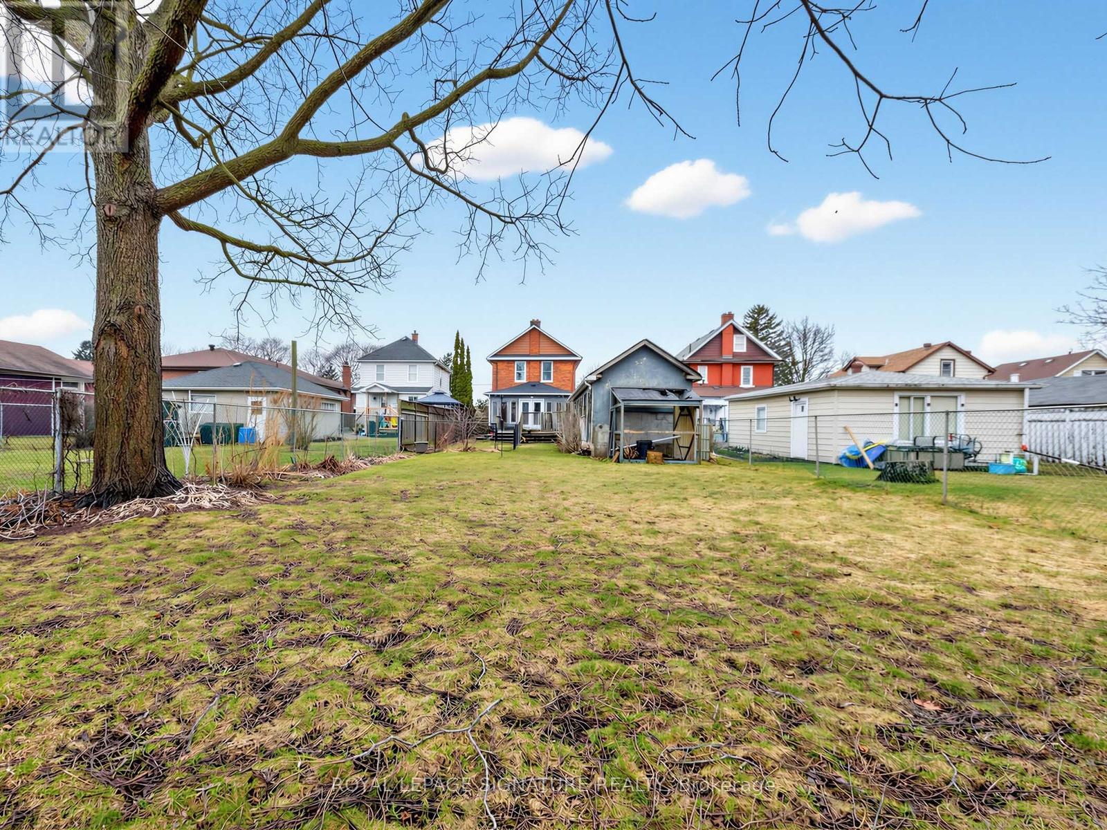 151 Burk Street, Oshawa, Ontario  L1J 4C2 - Photo 35 - E12945974