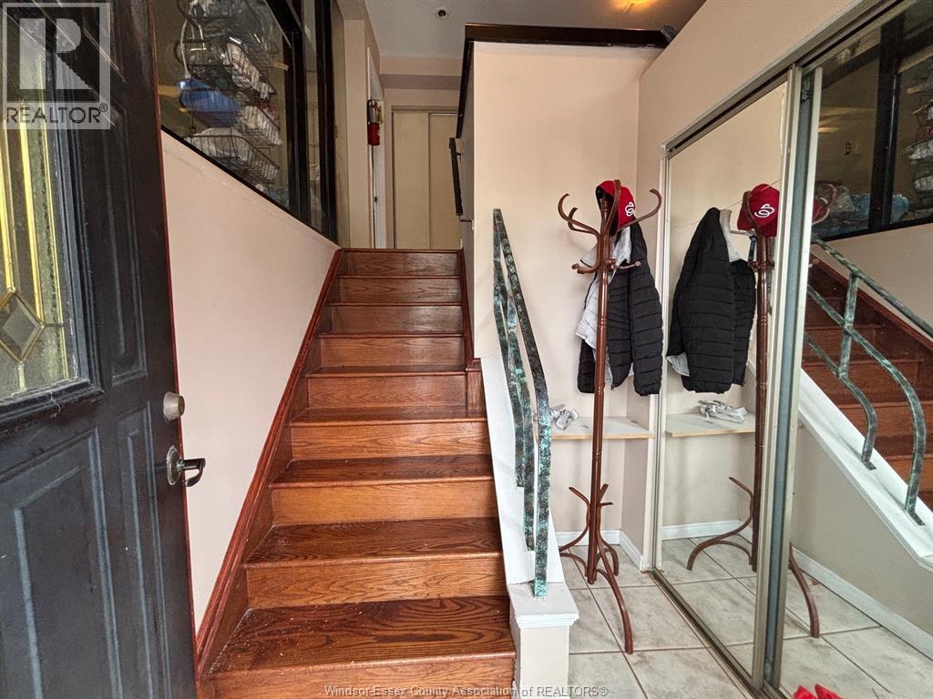 163 Janette Unit# 2nd Floor, Windsor, Ontario  N9A 4Y9 - Photo 2 - 26006794