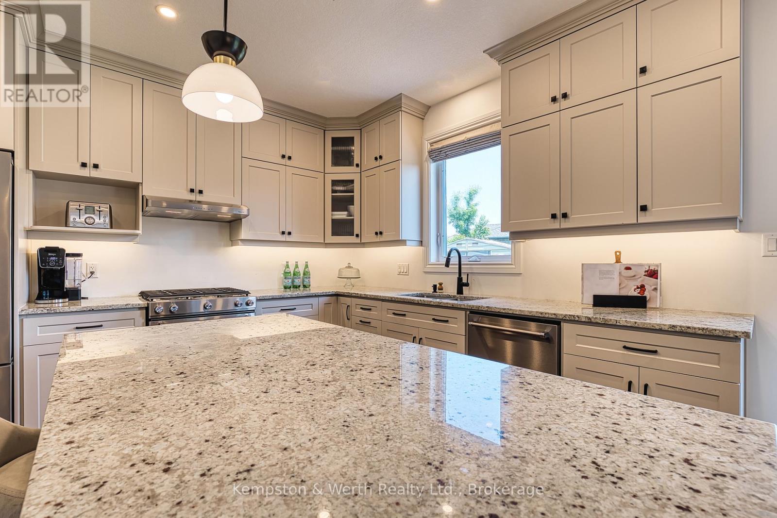 71 Forbes Crescent, North Perth, Ontario  N4W 0B8 - Photo 20 - X12814870