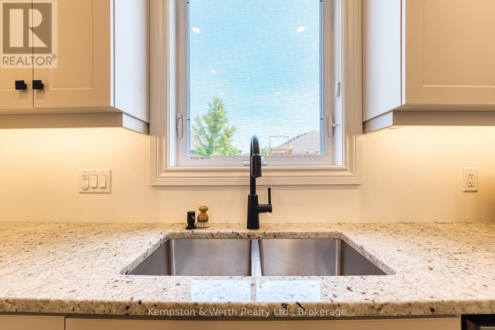 71 Forbes Crescent, North Perth, Ontario  N4W 0B8 - Photo 19 - X12814870