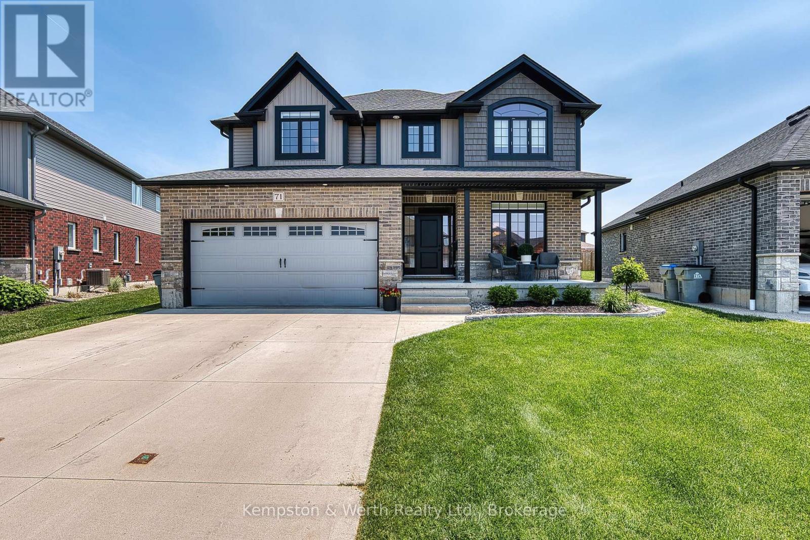 71 Forbes Crescent, North Perth, Ontario  N4W 0B8 - Photo 4 - X12814870