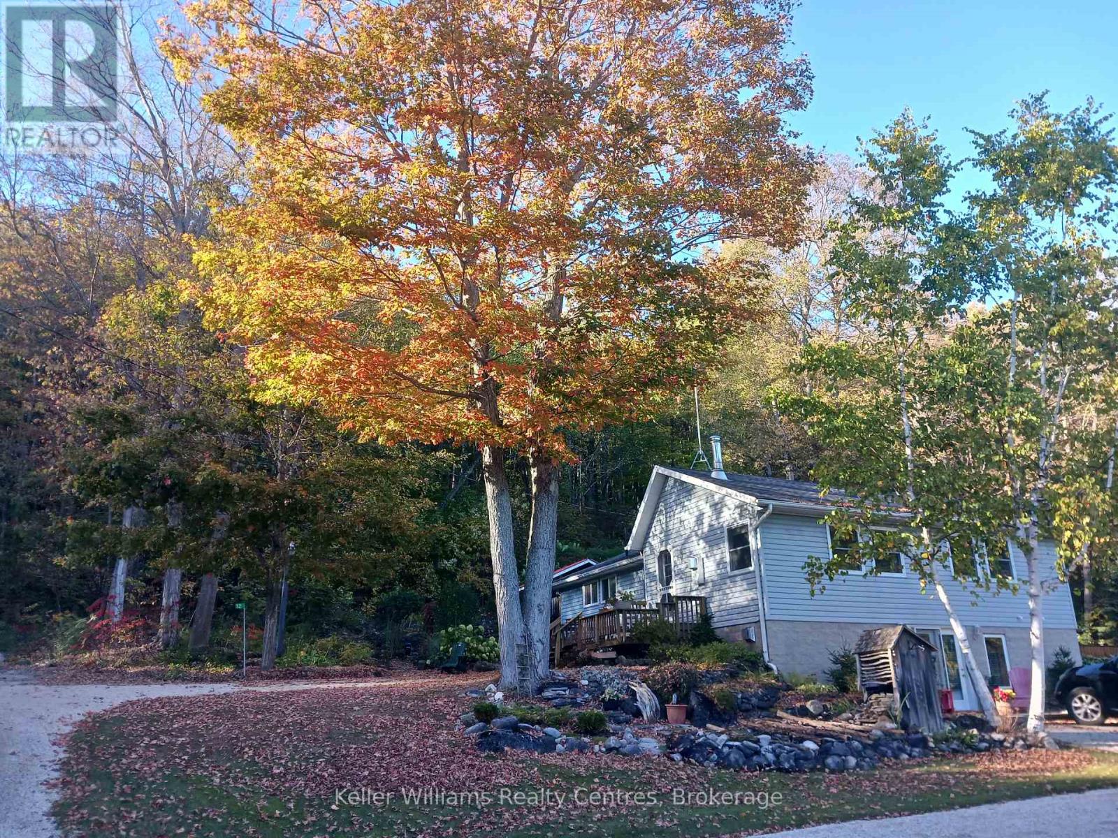 12 TWELFTH AVENUE, South Bruce Peninsula, Ontario