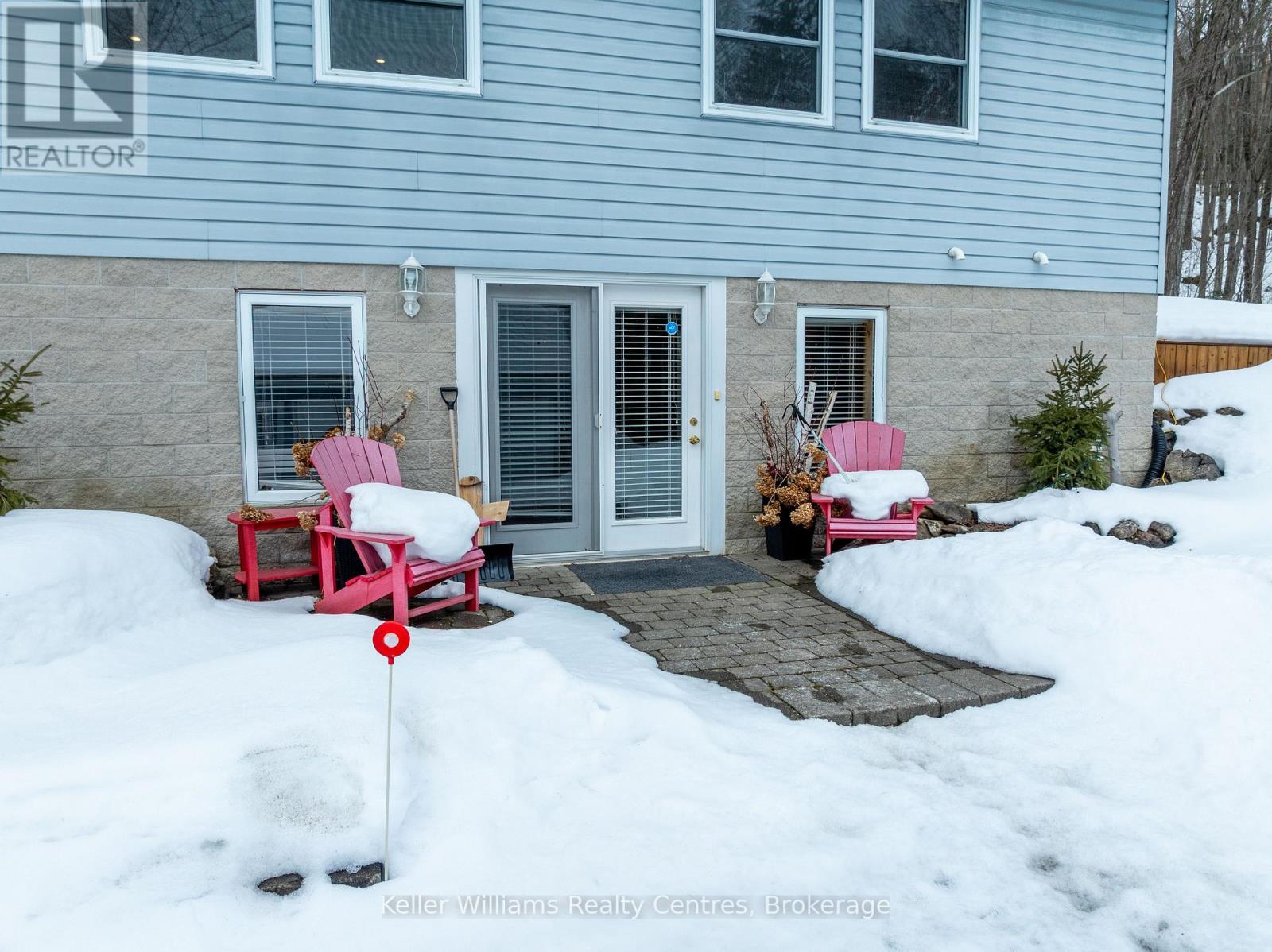 12 Twelfth Avenue, South Bruce Peninsula, Ontario  N0H 2T0 - Photo 5 - X12908146