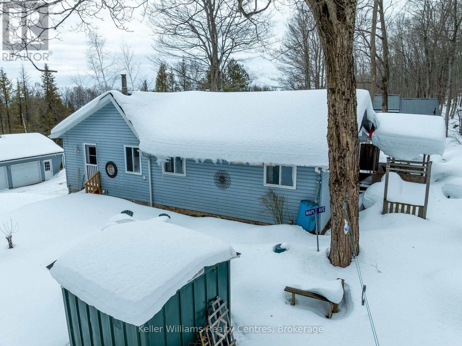 12 Twelfth Avenue, South Bruce Peninsula, Ontario  N0H 2T0 - Photo 32 - X12908146