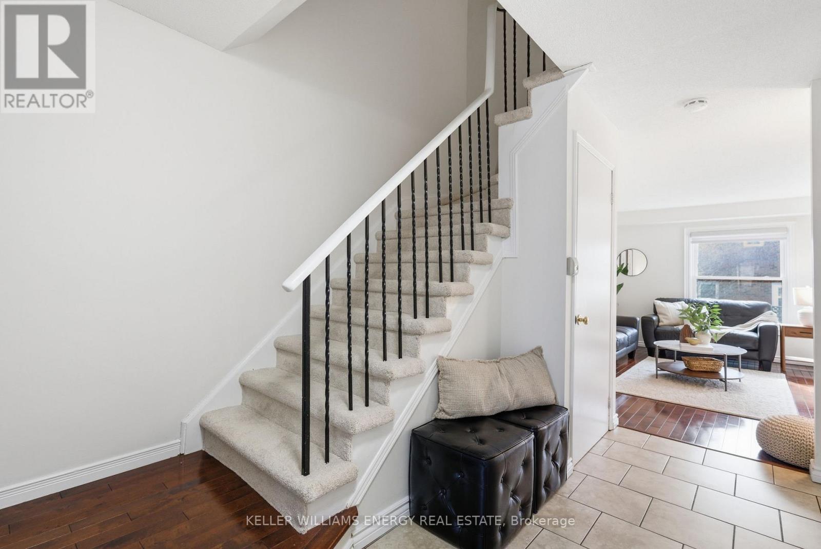 35 Gates Crescent, Ajax, Ontario  L1S 7E6 - Photo 10 - E12920958