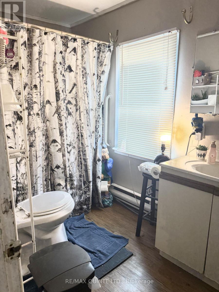 41 Lane Crescent, Belleville, Ontario  K8N 4Z4 - Photo 8 - X12935326