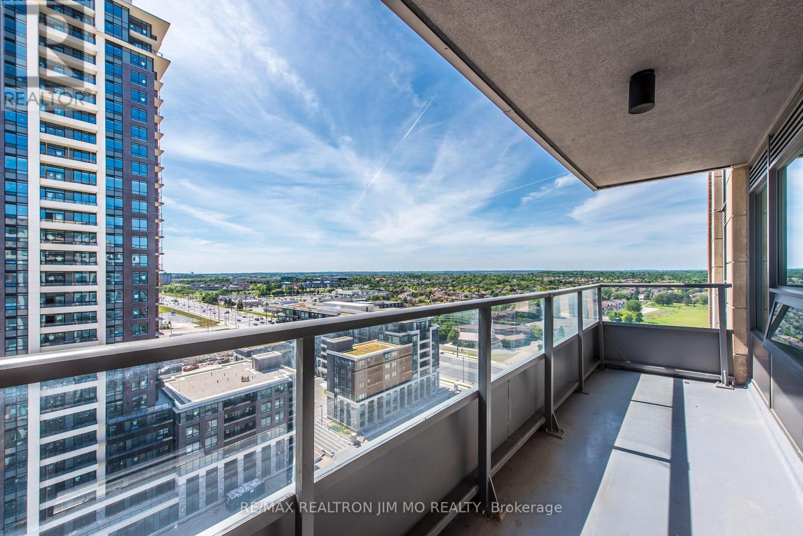 1709 - 18 Uptown Drive, Markham, Ontario  L3R 5M5 - Photo 7 - N12945928