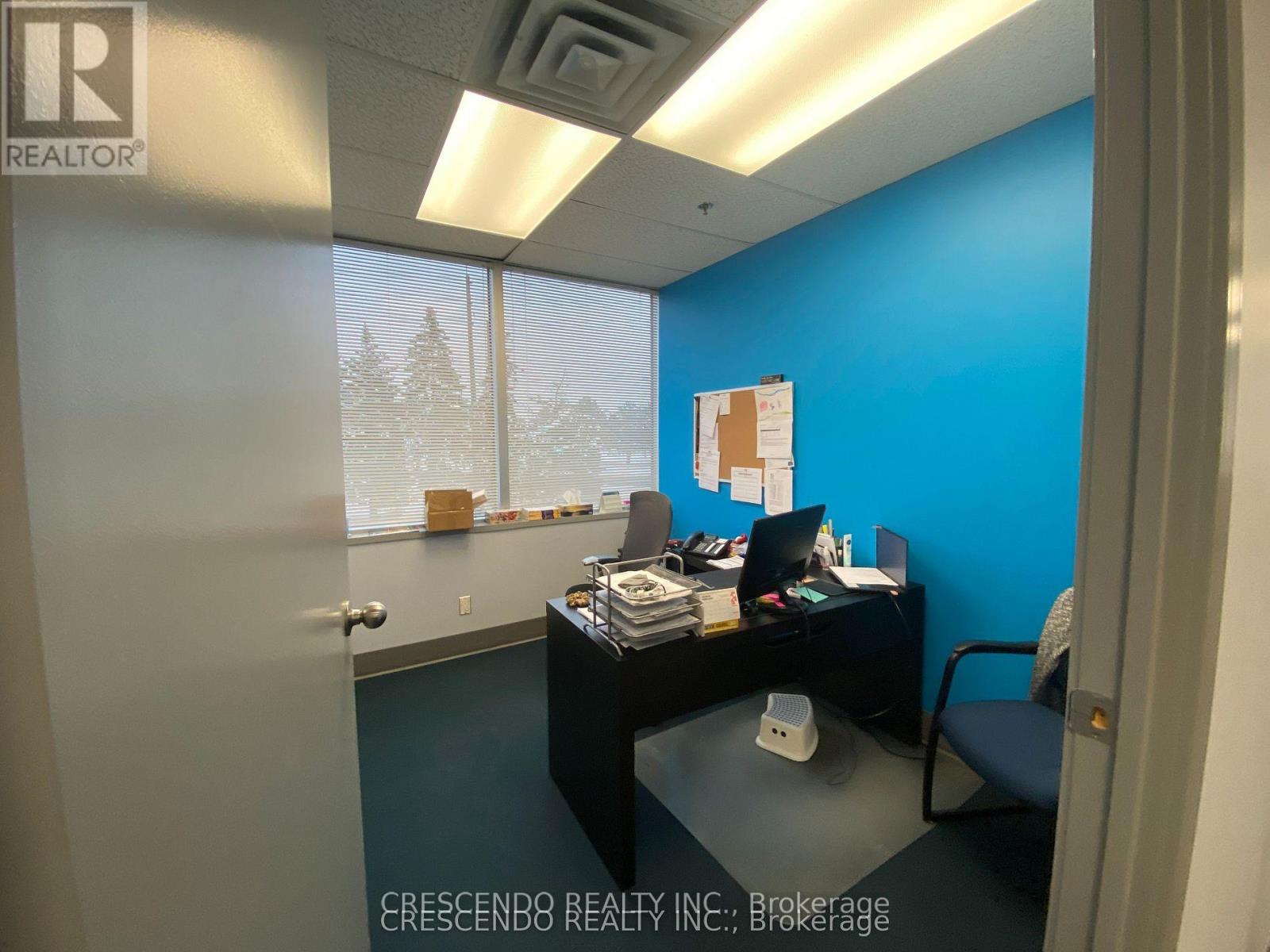 240 - 7050 Weston Road, Vaughan, Ontario  L4L 8G7 - Photo 14 - N12945968